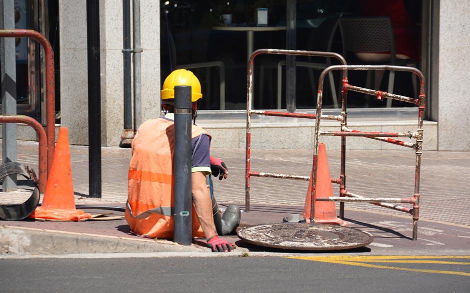 comment déboucher des wc Paris 6